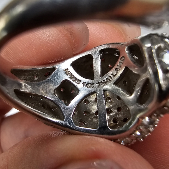 Sterling Silver Encrusted Panther Ring - Picture 7 of 7